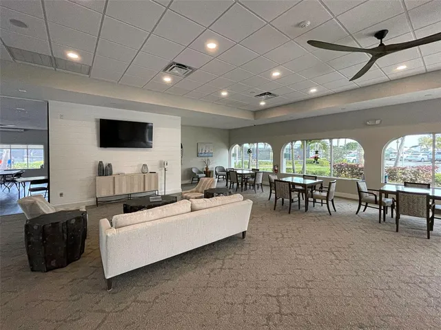 $374,900 | 1275 Berkshire Circle, Venice, FL 34292