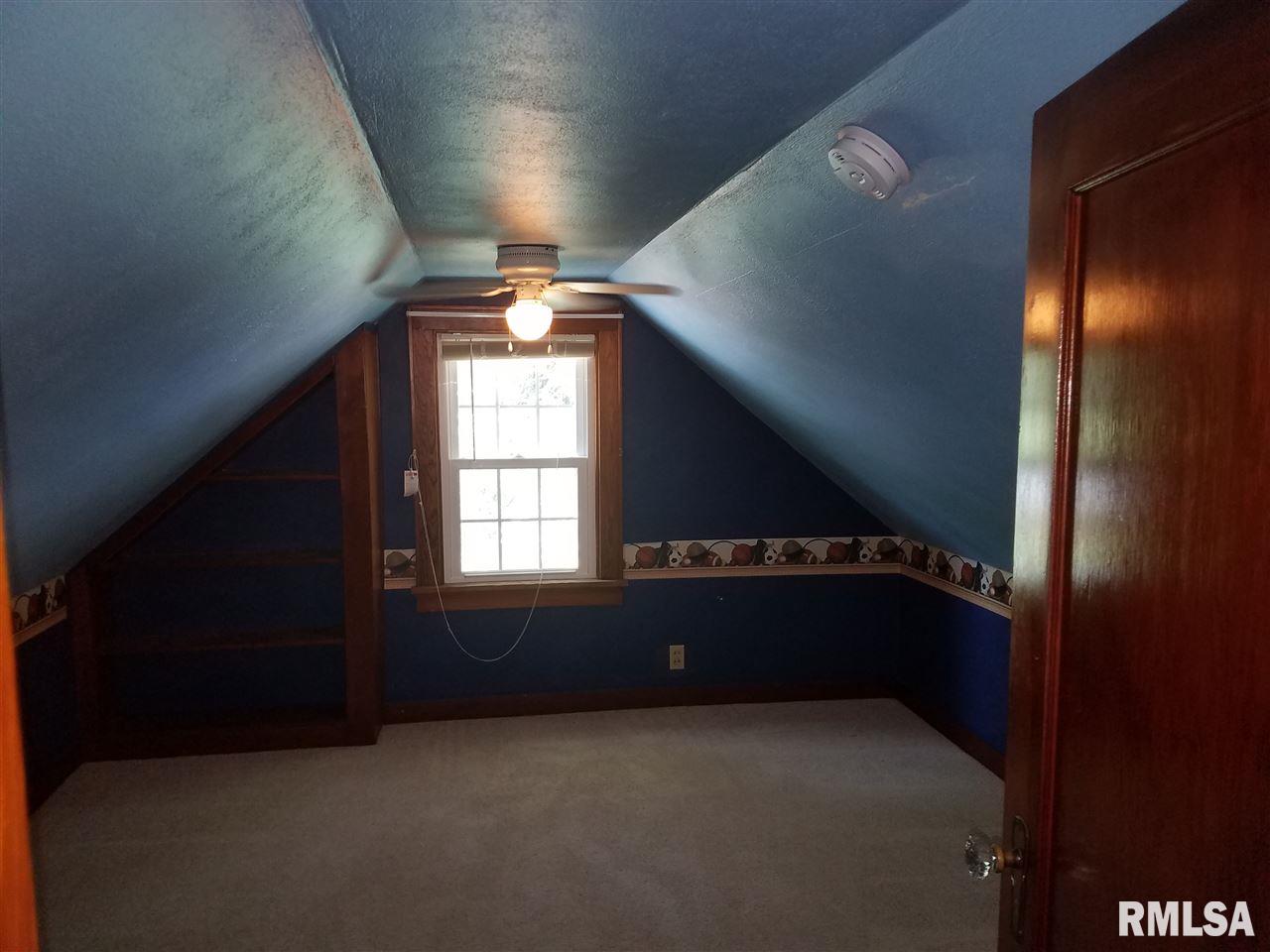 133 North Elmwood Road Farmington, IL 61531 - Photo 15 of 35 Gallery Image 15