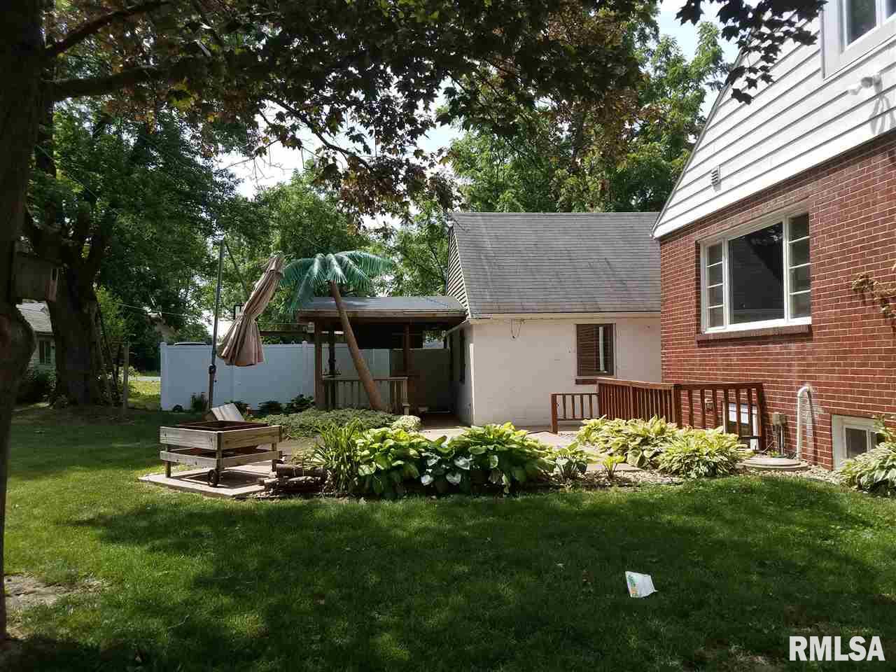 133 North Elmwood Road Farmington, IL 61531 - Photo 32 of 35 Gallery Image 32