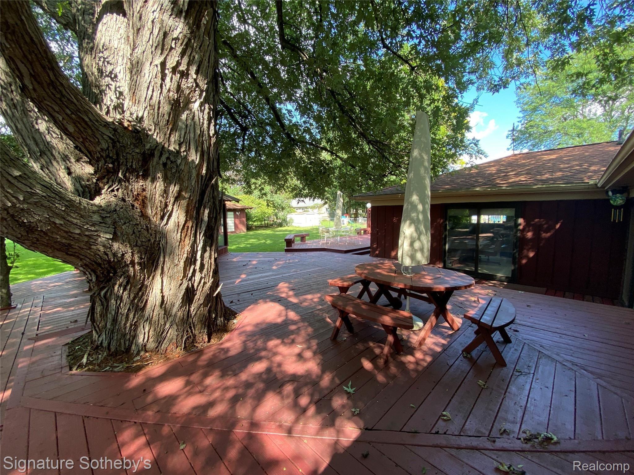 6434 Greer Road West Bloomfield, MI 48324 - Photo 19 of 30 19.JPG