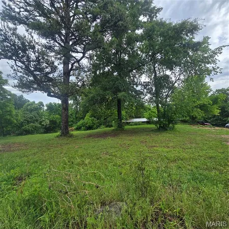$74,900 | 4109 Blackberry Manor, De Soto, MO 63020