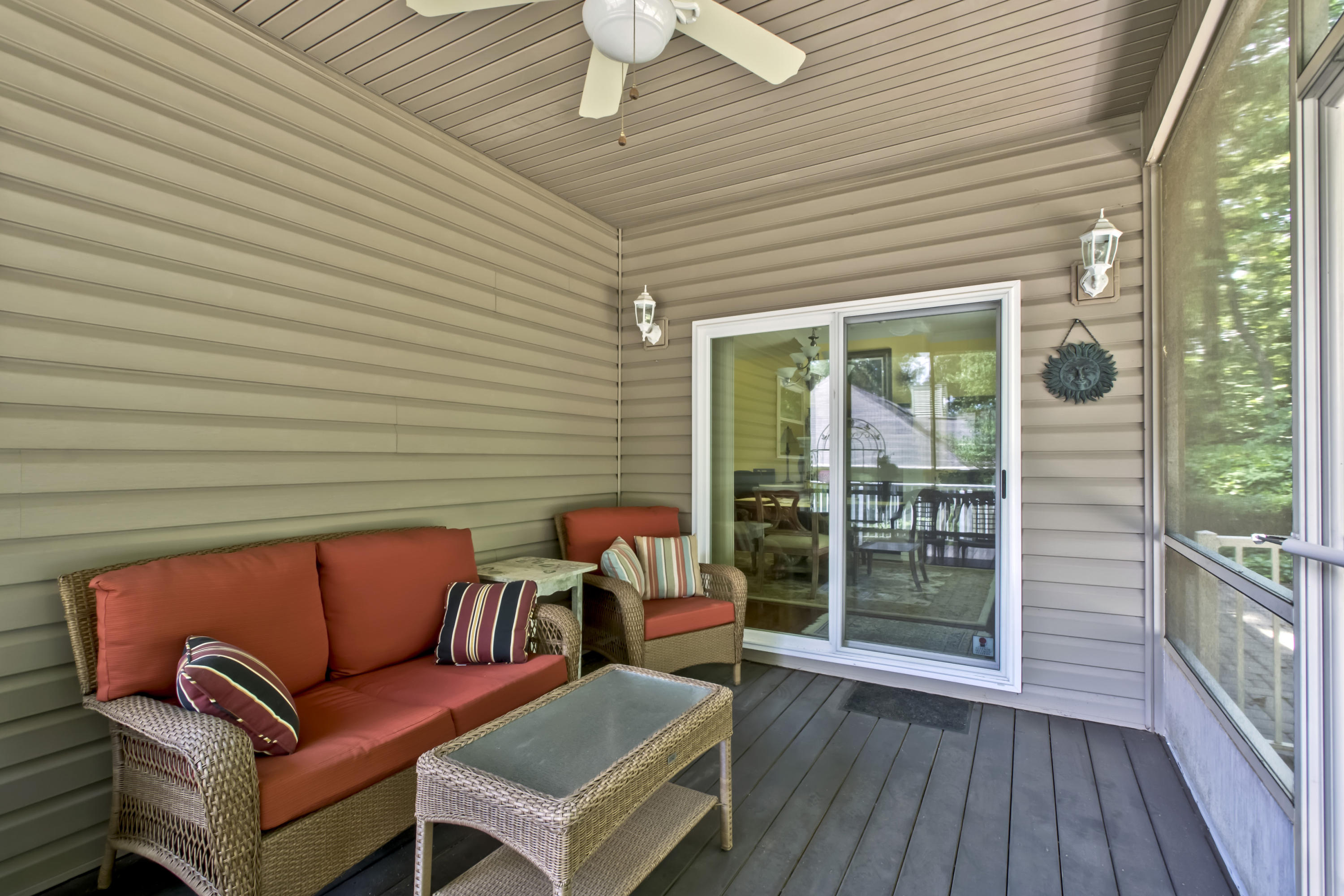 114 Inata Circle Loudon, TN 37774 - Photo 14 of 32 15_InataCircle_114_ScreenedPorch02