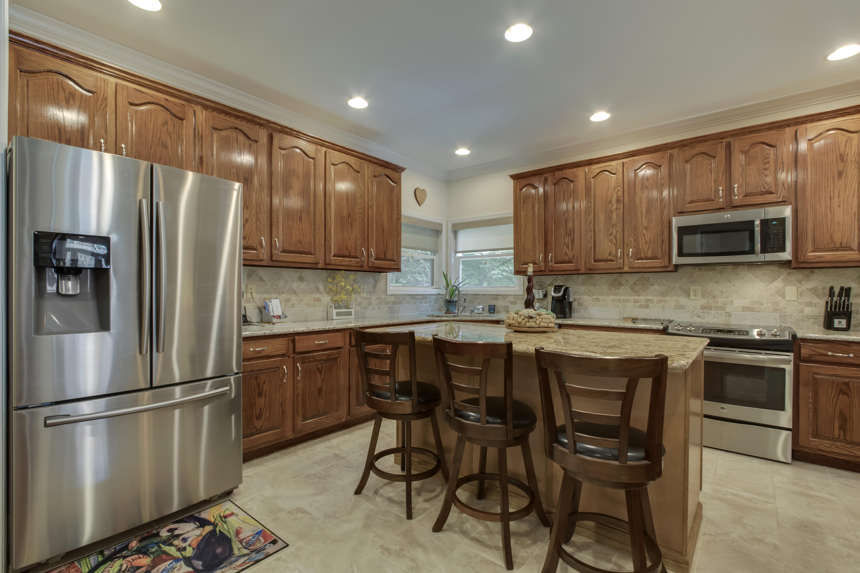 114 Inata Circle Loudon, TN 37774 - Photo 7 of 32 08_InataCircle_114_Kitchen01