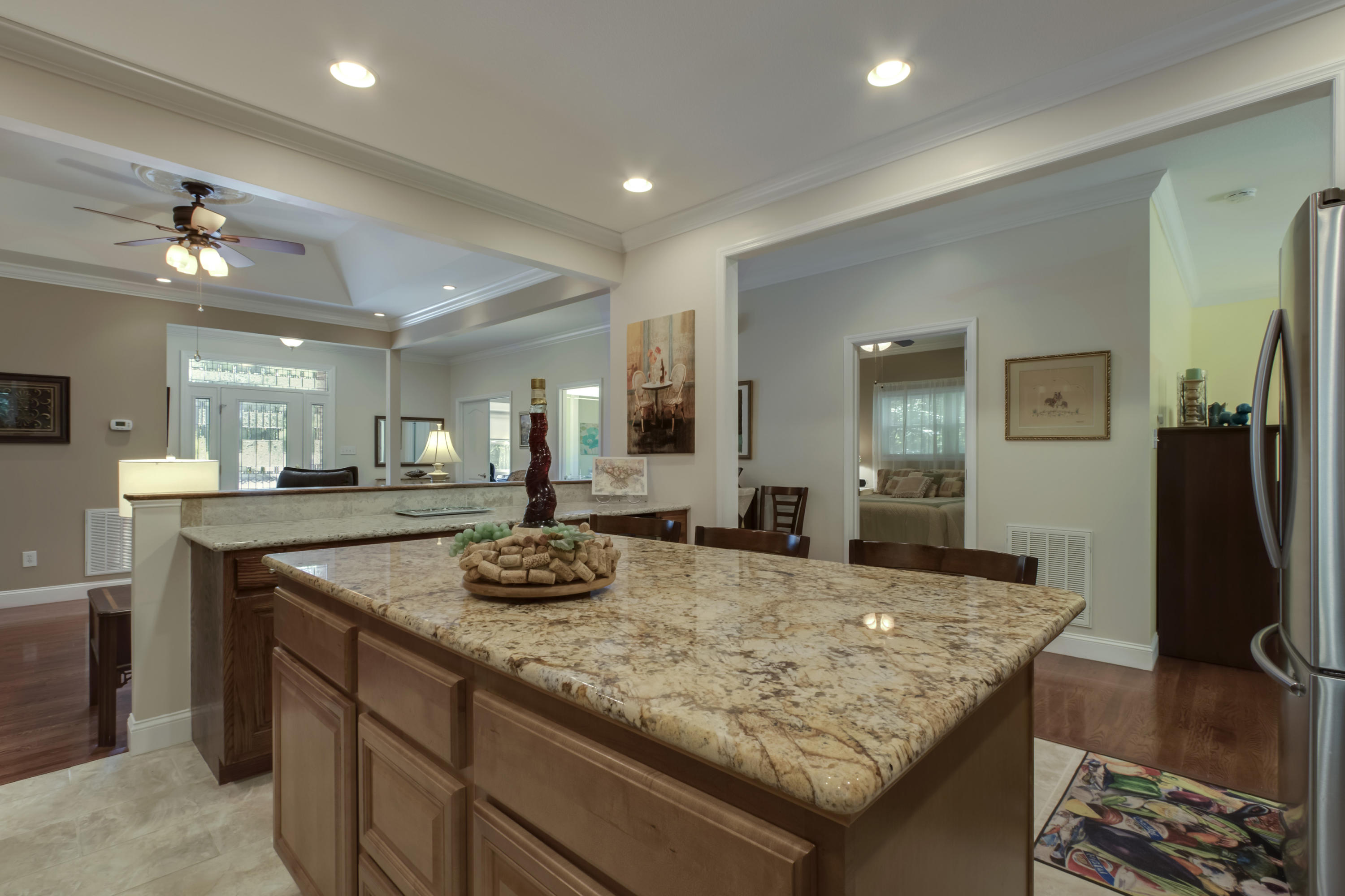 114 Inata Circle Loudon, TN 37774 - Photo 9 of 32 10_InataCircle_114_Kitchen03