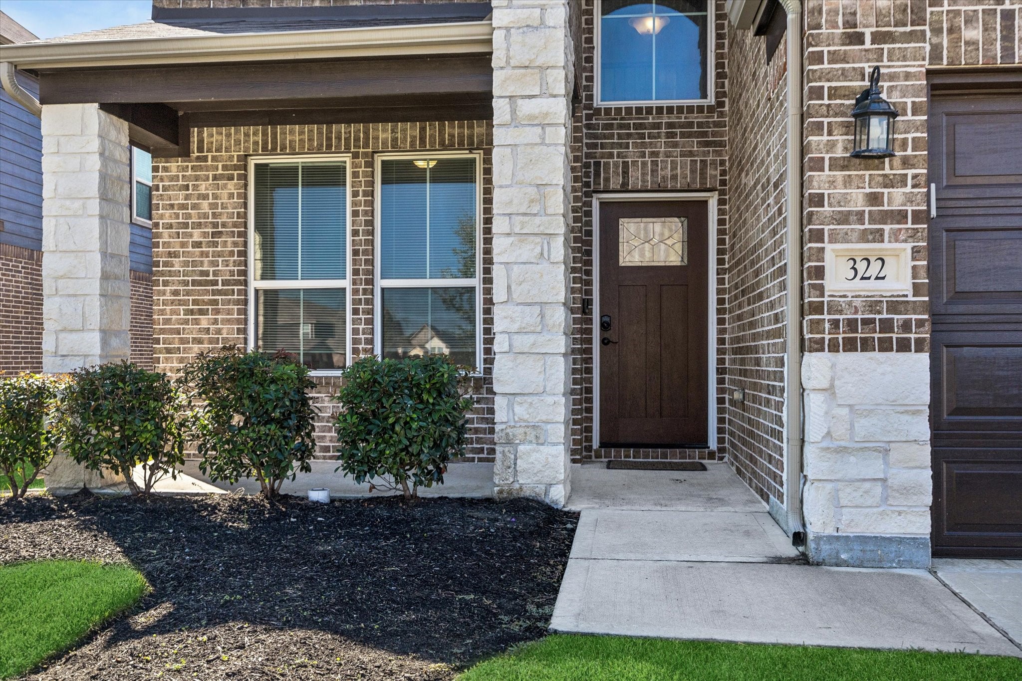 322 Upland Grv Trail Rosharon, TX 77583 - Photo 3 of 36 a front view of a house