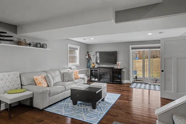 $935,000 | 85 Paulines Way, Colchester, VT 05446