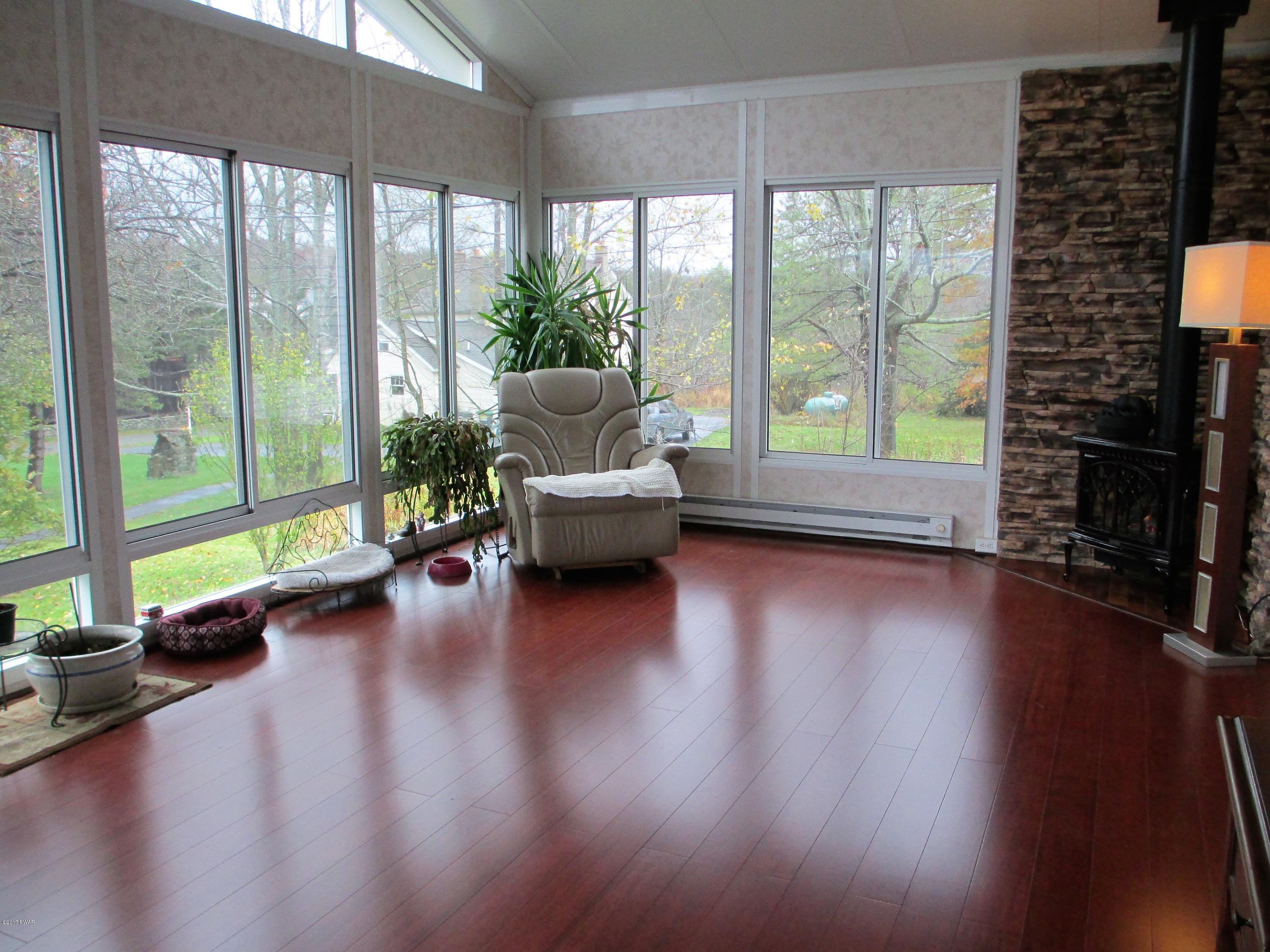 116 Rose Road Lake Ariel, PA 18436 - Photo 4 of 35 Family Rm a