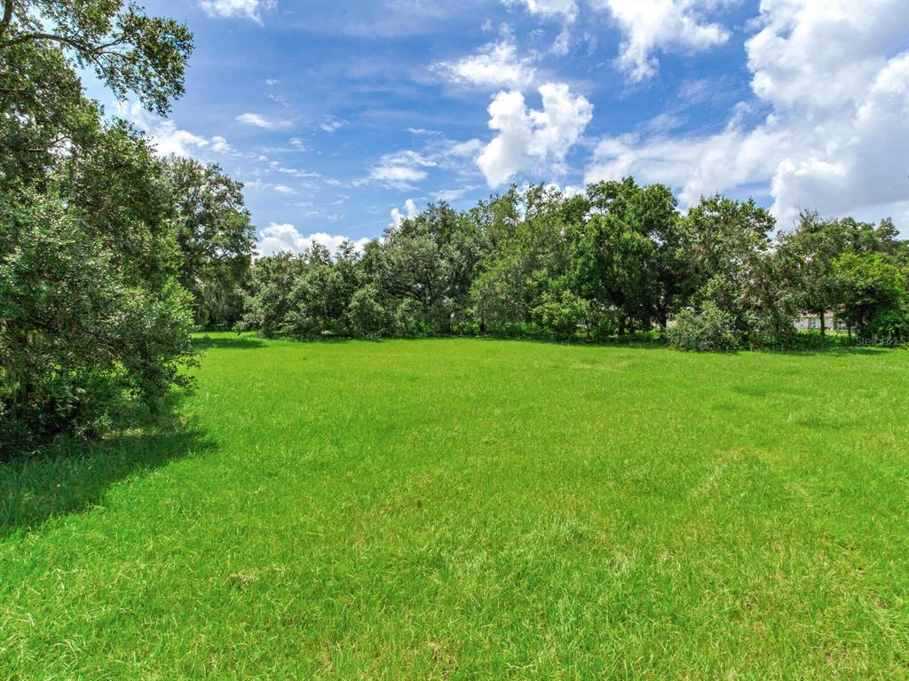 1 Ranch Road Valrico, FL 33596 - Photo 10 of 17 Gallery Image 10