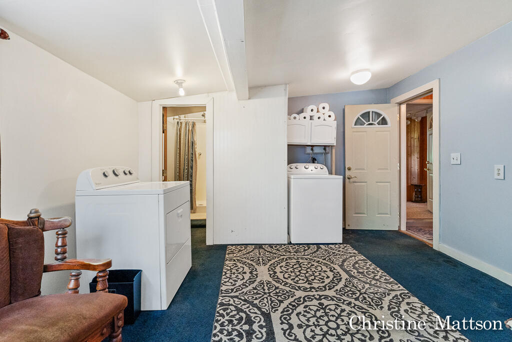 1009 Giles Road Muskegon, MI 49445 - Photo 29 of 53 main floor bed/laundry