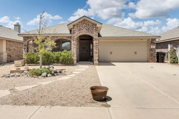 $319,999 | 407 Mac Drive, Midland, TX 79706