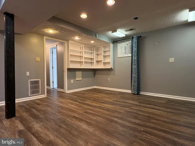 $2,800 | 12654 Valleywood Drive, Woodbridge, VA 22192