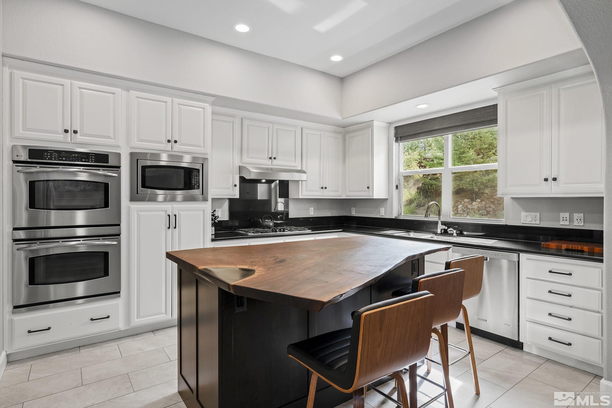 8498 Fairway Chase Trail Reno, NV 89523 - Photo 14 of 40 Photo 14