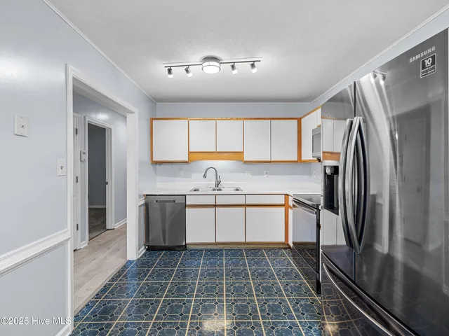 $1,700 | 3117 Gaitway Court, Jacksonville, NC 28546