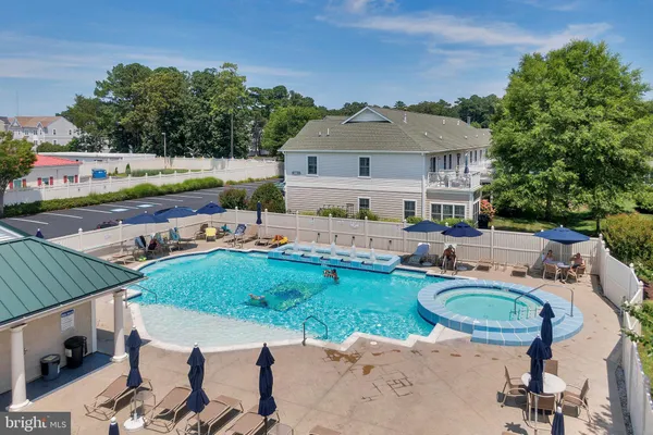$473,000 | 20007 Sandy Bottom Circle, Unit 4203, Rehoboth Beach, DE 19971