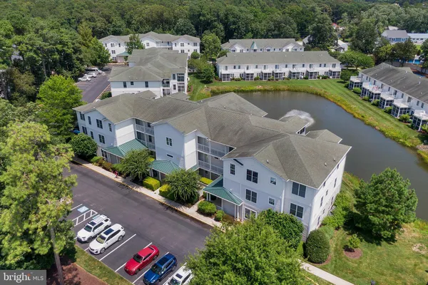 $473,000 | 20007 Sandy Bottom Circle, Unit 4203, Rehoboth Beach, DE 19971