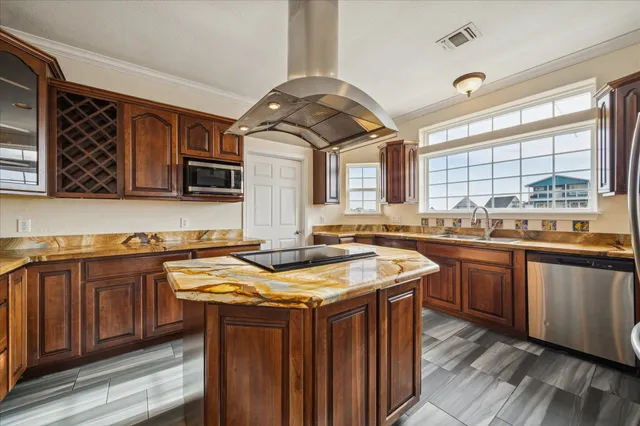 $4,995 | 22621 Bay Point Drive, Galveston, TX 77554