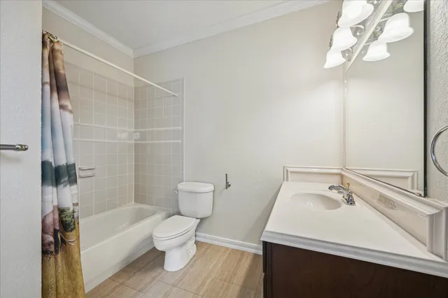 $4,995 | 22621 Bay Point Drive, Galveston, TX 77554