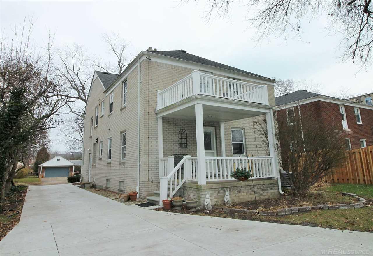 735 Harcourt Road, Unit 737 Grosse Pointe Park, MI 48230 - Photo 6 of 55