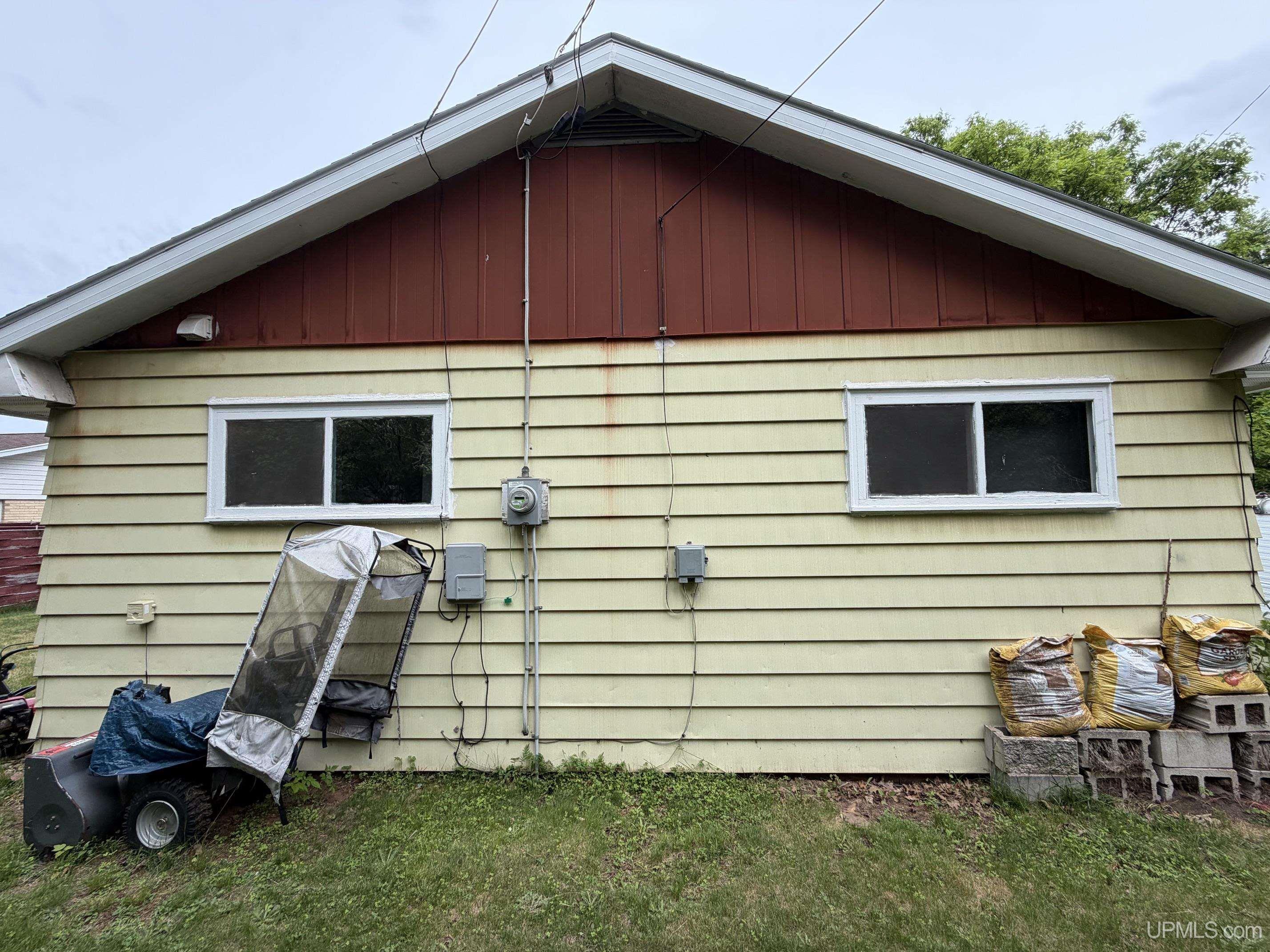 315 Seilo Avenue Ishpeming, MI 49849 - Photo 6 of 45