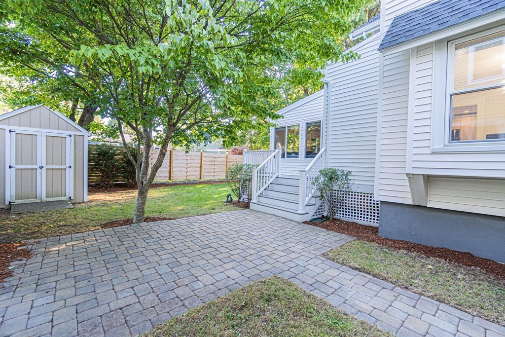 24 Brookside Avenue Winchester, MA 01890 - Photo 37 of 42