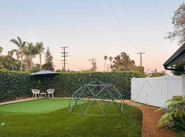 $10,995 | 347 Salida Del Sol, Santa Barbara, CA 93109