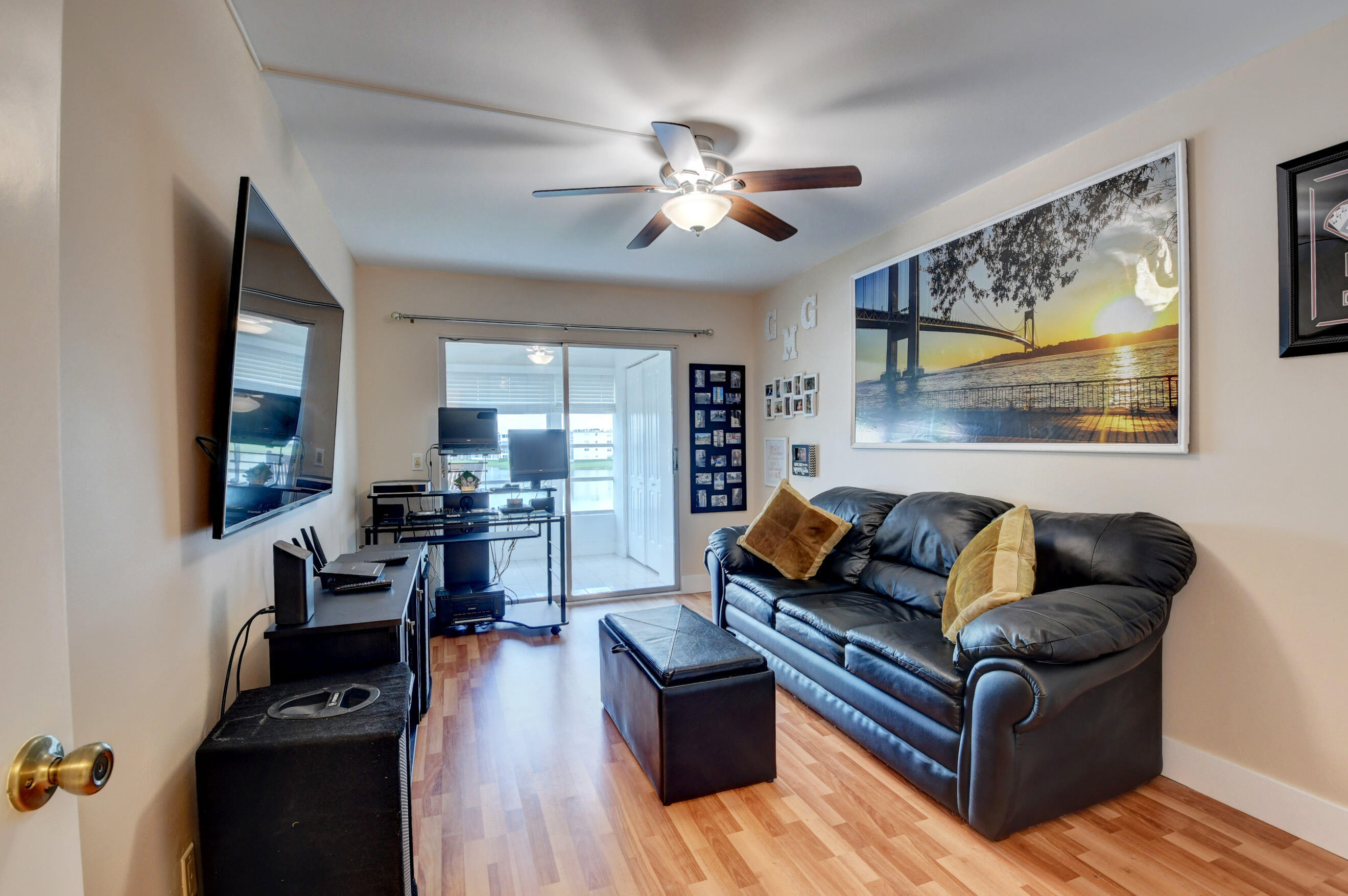 3063 Exeter, Unit 3063 Boca Raton, FL 33434 - Photo 18 of 57 2nd bedroom laminate floors