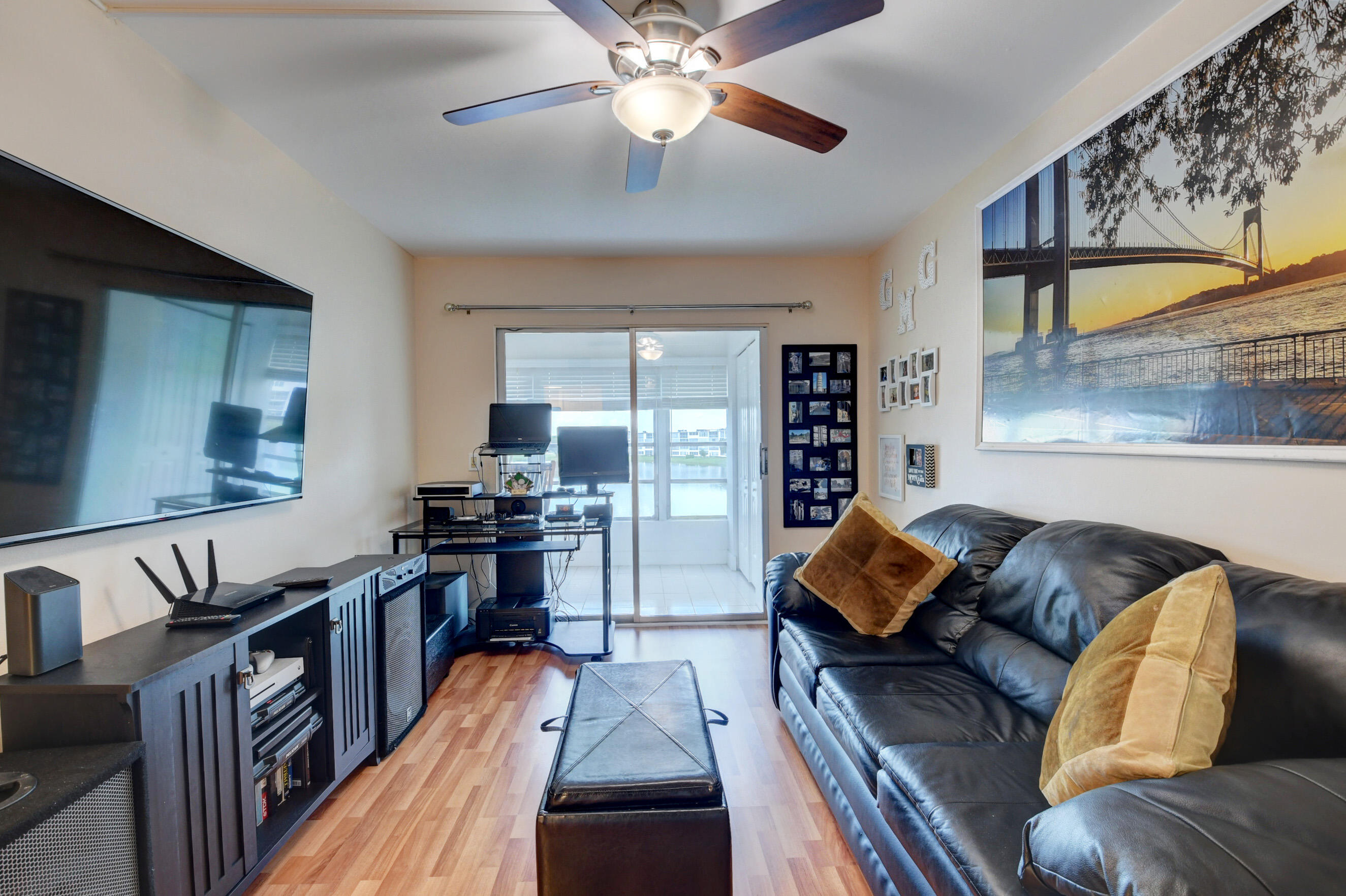 3063 Exeter, Unit 3063 Boca Raton, FL 33434 - Photo 20 of 57 2nd bedroom lake views