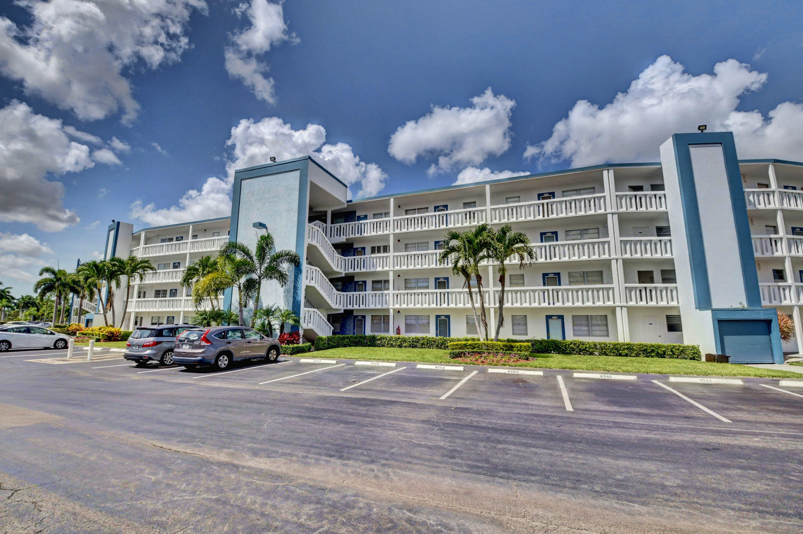 3063 Exeter, Unit 3063 Boca Raton, FL 33434 - Photo 53 of 57 Exeter D across from subdivision pool