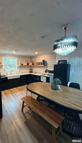 $198,000 | 1303 North Maple Street, Carterville, IL 62918