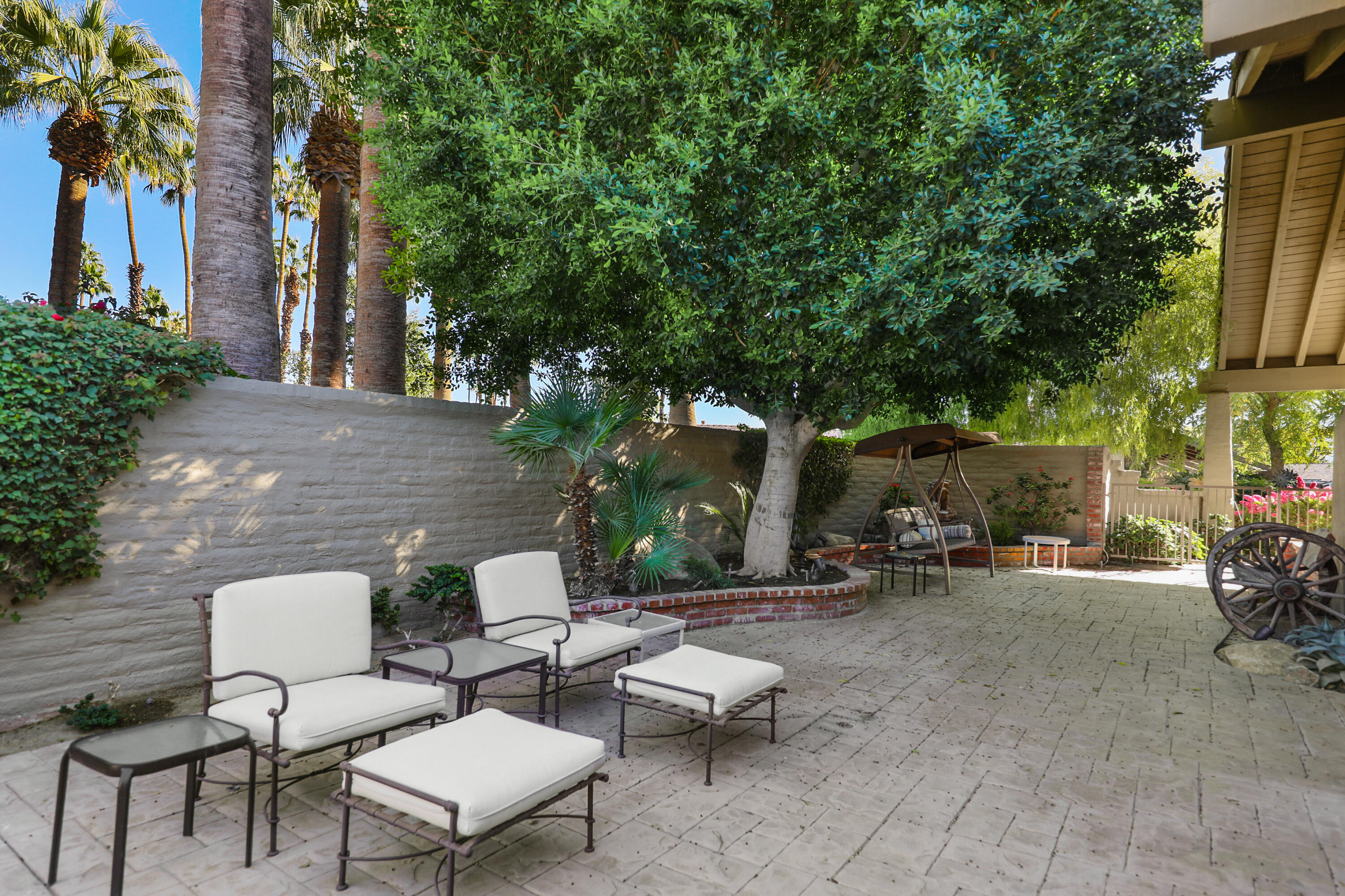 71 Old Ranch Road Palm Desert, CA 92211 - Photo 4 of 40 OldRanch71#5