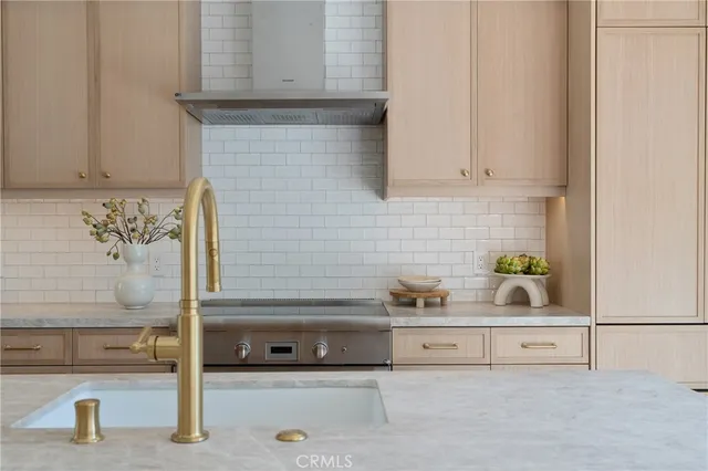 $2,195,000 | 11825 Tennessee Avenue, Los Angeles, CA 90064