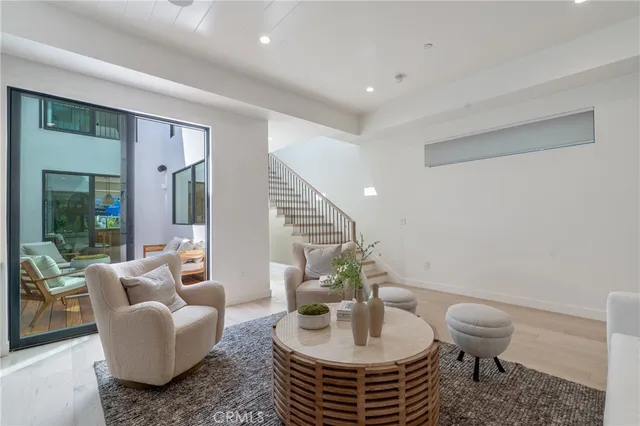 $2,195,000 | 11825 Tennessee Avenue, Los Angeles, CA 90064