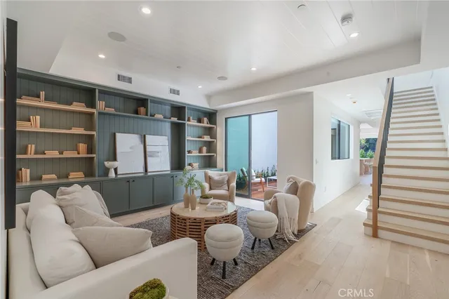 $2,195,000 | 11825 Tennessee Avenue, Los Angeles, CA 90064