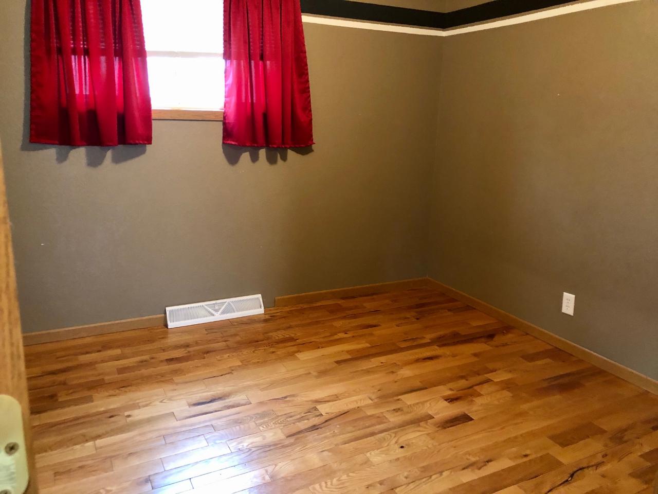 404 Highview Parkway Rhinelander, WI 54501 - Photo 11 of 21 Gallery Image 11