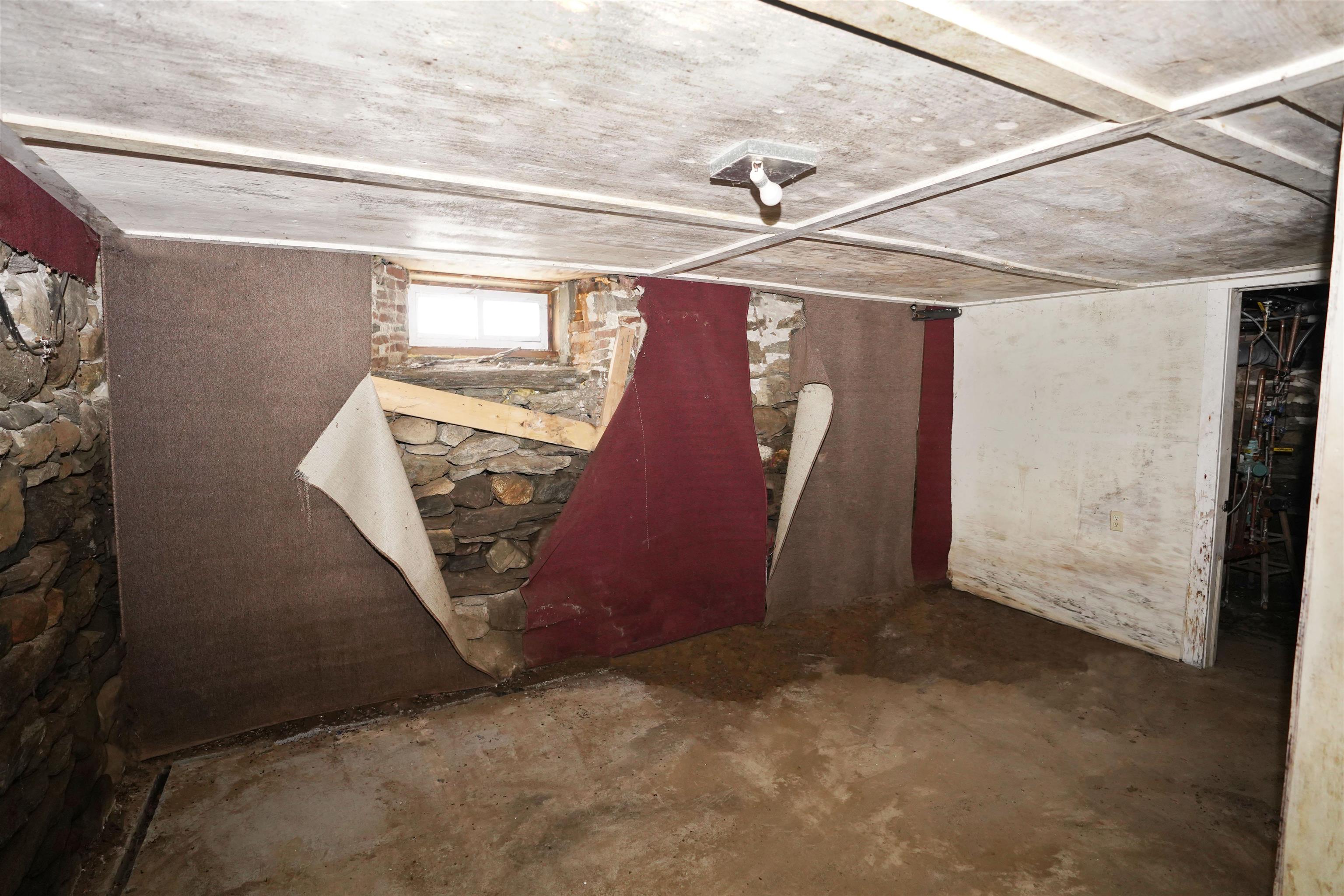 479 Jay Road Richford, VT 05476 - Photo 14 of 15 Gallery Image 14