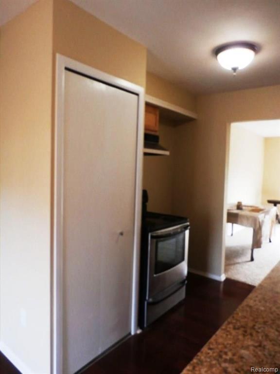 4312 15 Mile Road Sterling Heights, MI 48310 - Photo 3 of 24