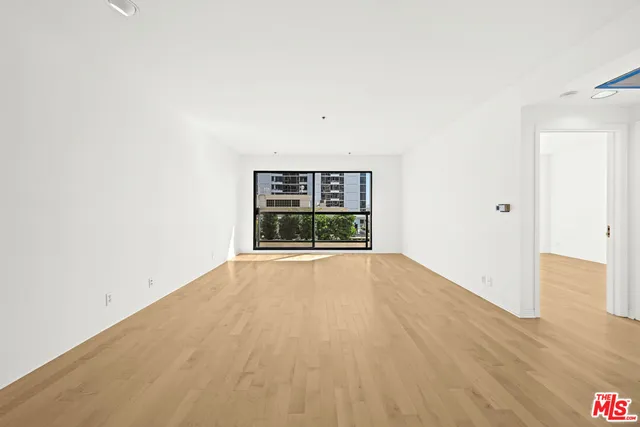 $4,950 | 10724 Wilshire Boulevard, Unit 703, Los Angeles, CA 90024