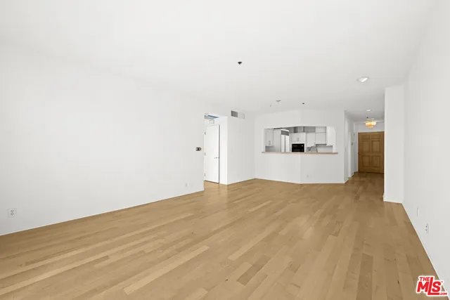 $4,950 | 10724 Wilshire Boulevard, Unit 703, Los Angeles, CA 90024