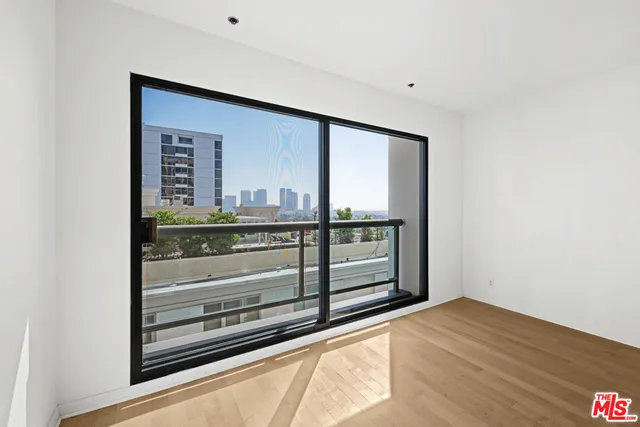 $4,950 | 10724 Wilshire Boulevard, Unit 703, Los Angeles, CA 90024
