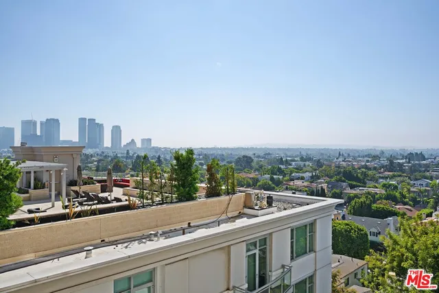 $4,950 | 10724 Wilshire Boulevard, Unit 703, Los Angeles, CA 90024
