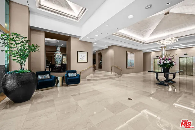 $4,950 | 10724 Wilshire Boulevard, Unit 703, Los Angeles, CA 90024