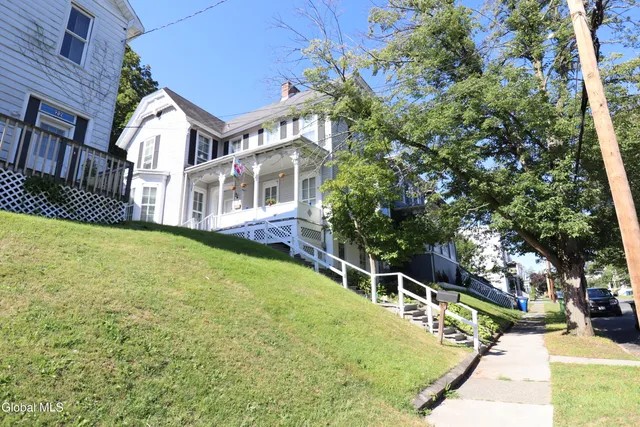 $229,900 | 26 Younglove Avenue, Cohoes, NY 12047