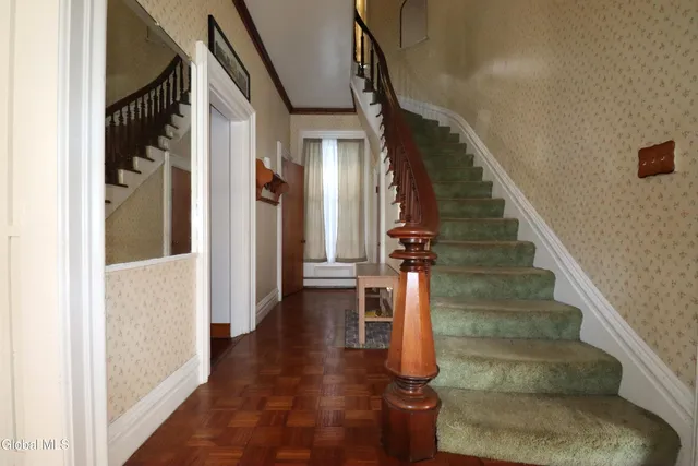 $229,900 | 26 Younglove Avenue, Cohoes, NY 12047