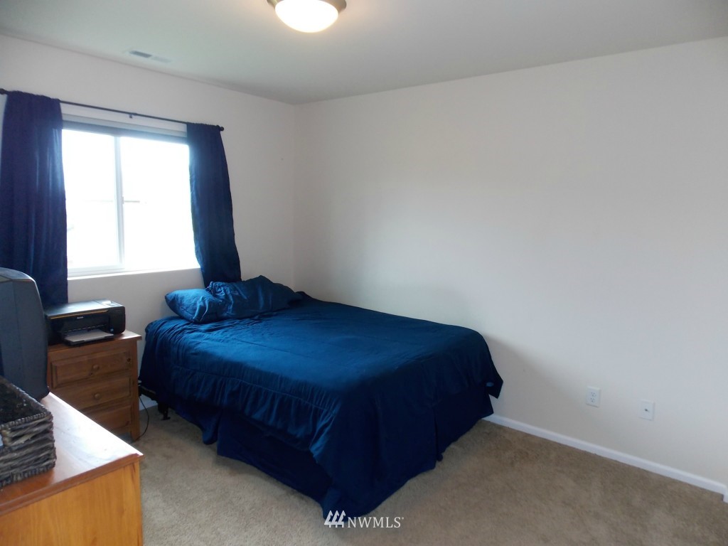 6648 Inlay Street Southeast Lacey, WA 98513 - Photo 14 of 23 Gallery Image 14