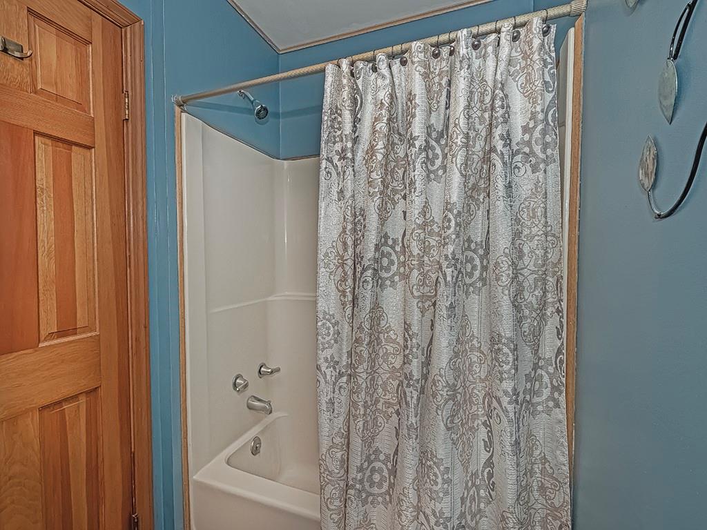 1646 Millers Run Road McDonald, PA 15057 - Photo 21 of 30