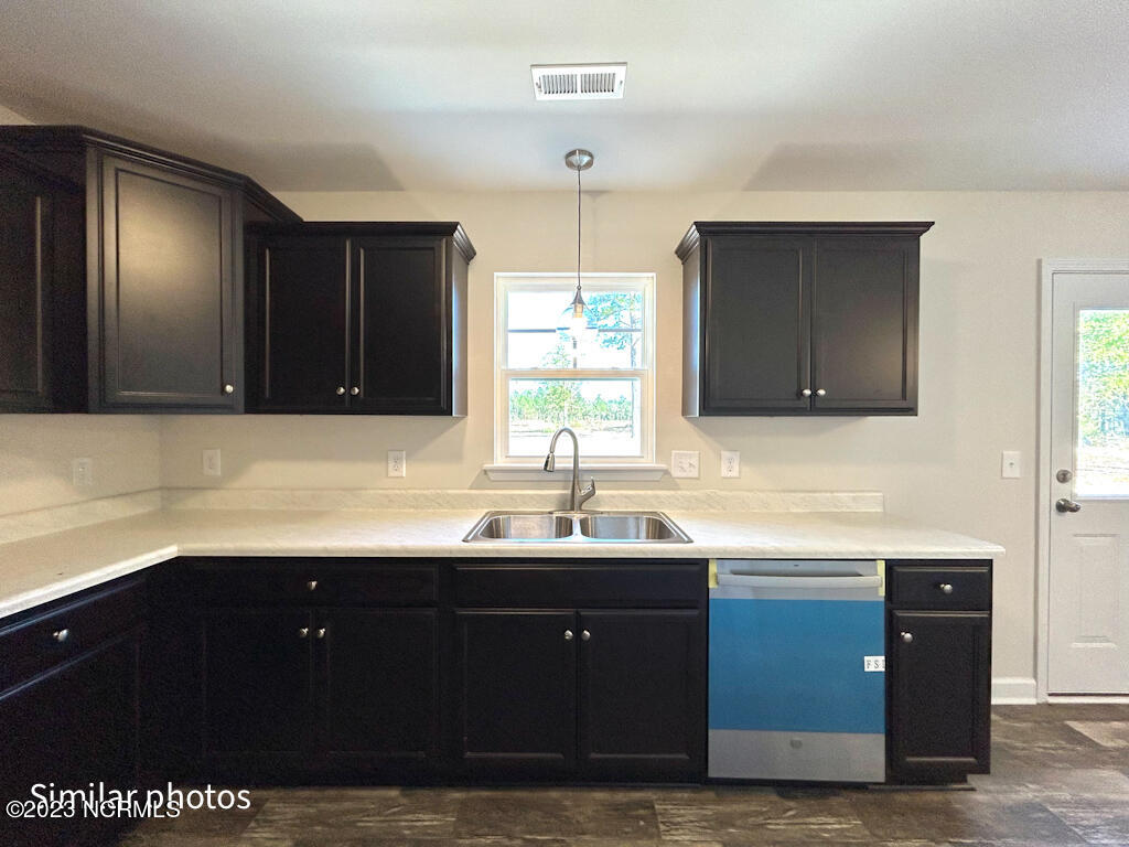 702 Pebble Br Court Holly Ridge, NC 28445 - Photo 15 of 61