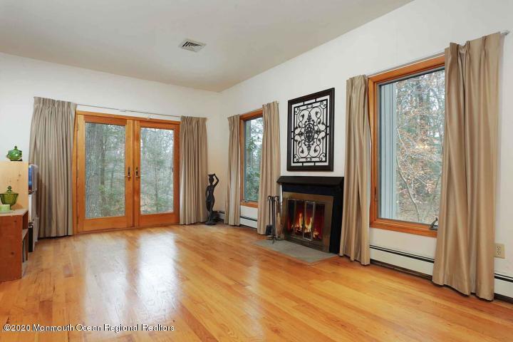 41 Muhlenbrink Road Colts Neck, NJ 07722 - Photo 3 of 72 wood burning fireplace