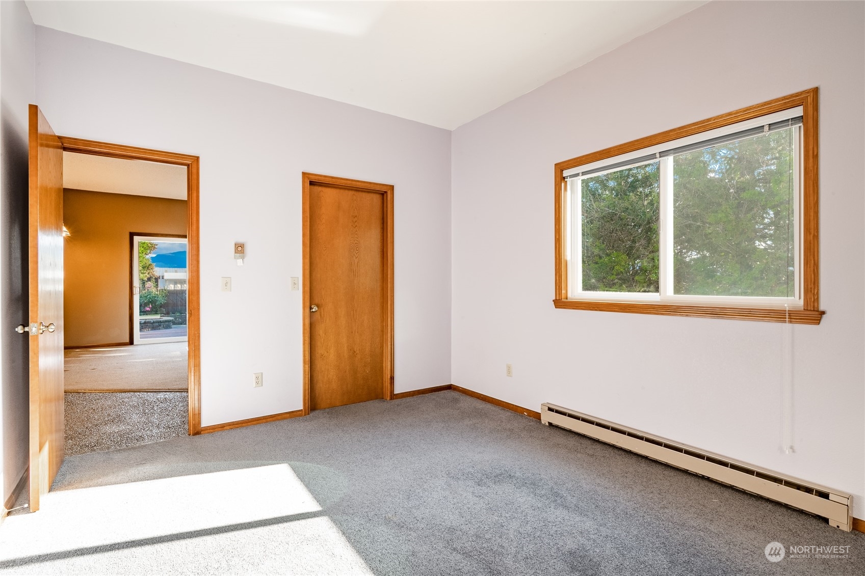 1243 Abbot Road Lynden, WA 98264 - Photo 35 of 40 an empty room with a window