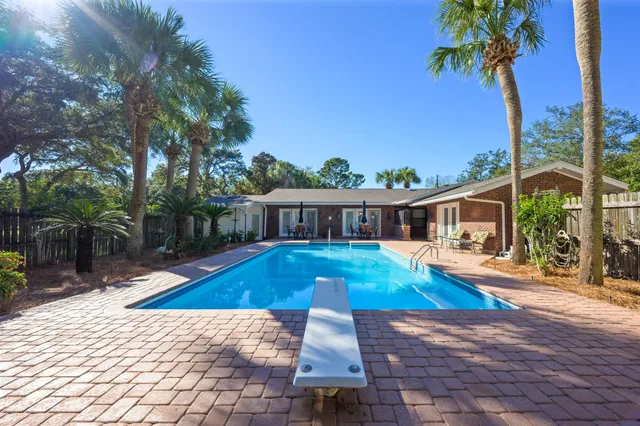 $875,000 | 1553 Pine Street, Niceville, FL 32578