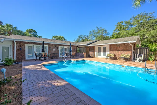 $875,000 | 1553 Pine Street, Niceville, FL 32578